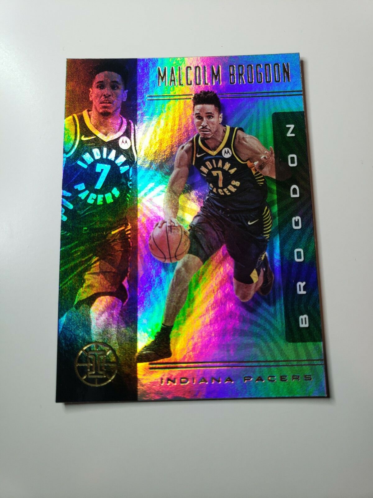 2019-20 Panini Illusions Basketball #17 MALCOLM BROGDON Indiana Pacers Base Card