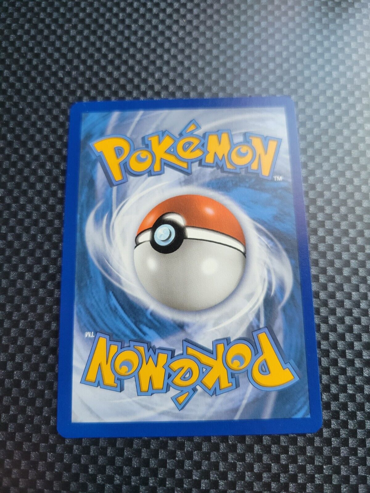 Pokémon TCG Ekans Hidden Fates 25/68 Regular Common Card NM 2019