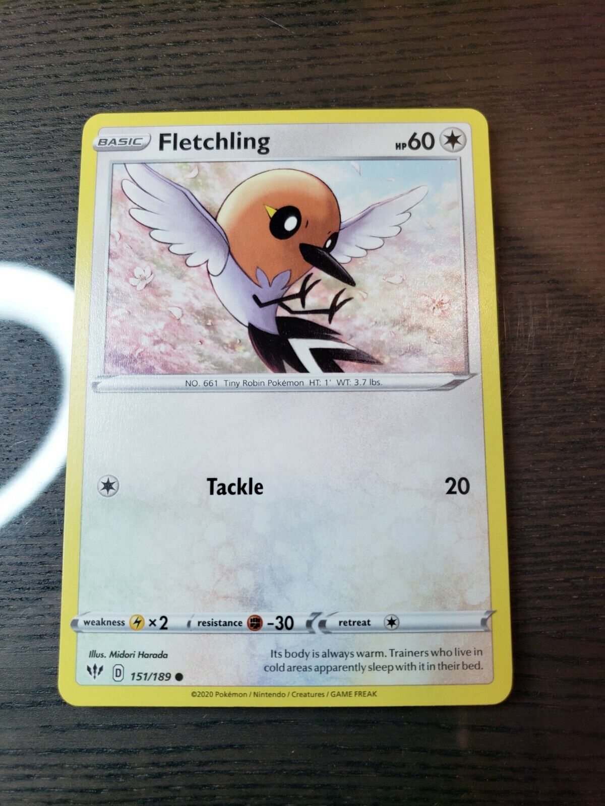 Fletchling - 151/189 - Common Pokemon TCG Card Darkness Ablaze NM 2020