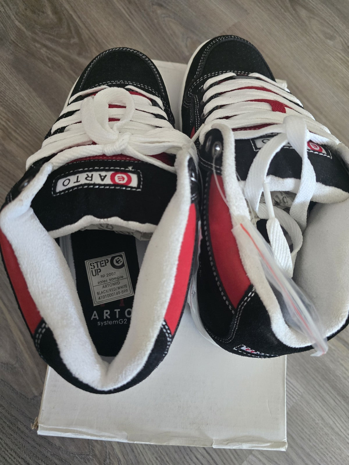 2007 Etnies X Arto Mid Sample, New in Box Sample, Vintage Skate shoes Size 9
