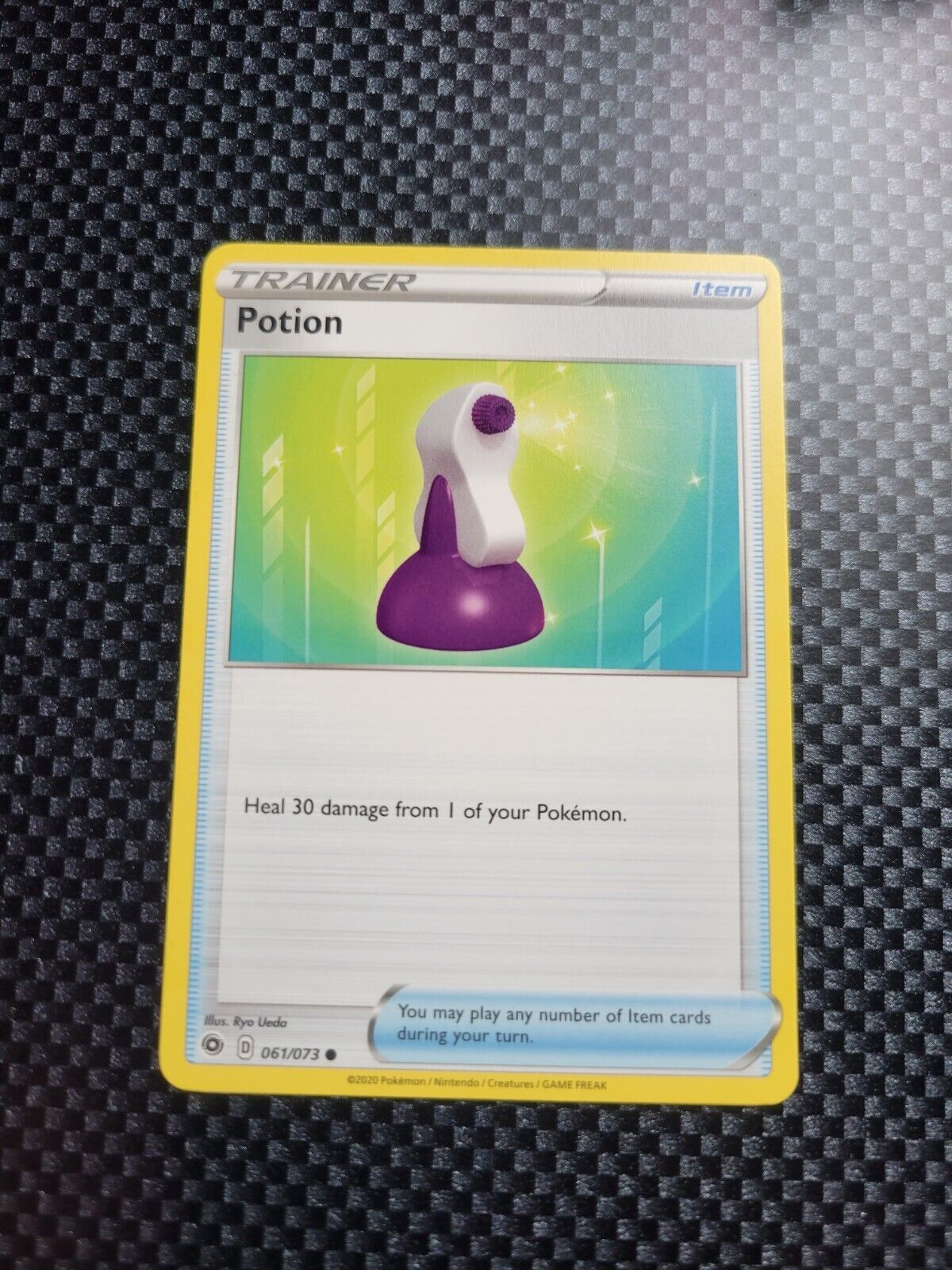 Pokémon TCG Potion Champion's Path 061/073 Regular Common Trainer item Card NM