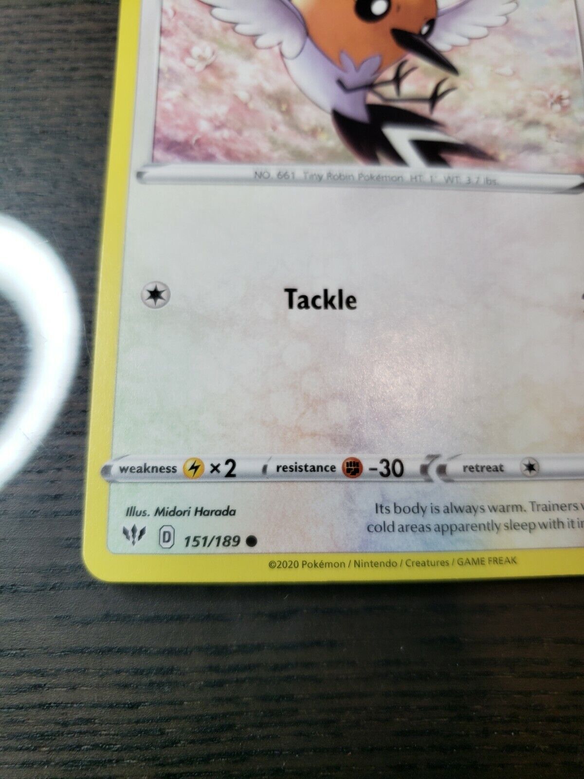 Fletchling - 151/189 - Common Pokemon TCG Card Darkness Ablaze NM 2020