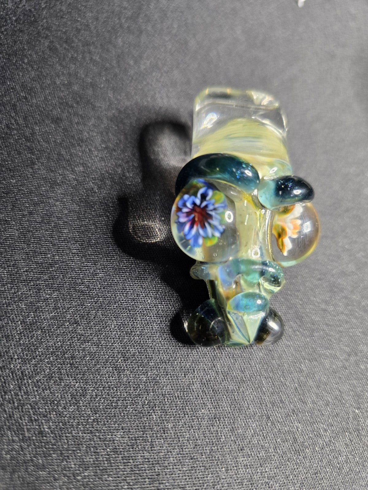 Senoih Glass Alien Pendant Collab W/ Livy Glass Flower Milli