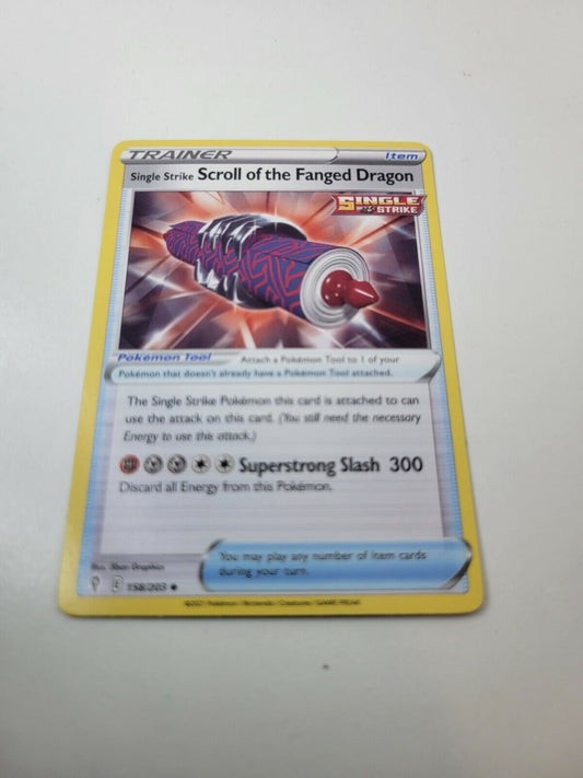 Pokémon TCG Single Strike Scroll of the Fanged Dragon Evolving Skies 158/203 NM