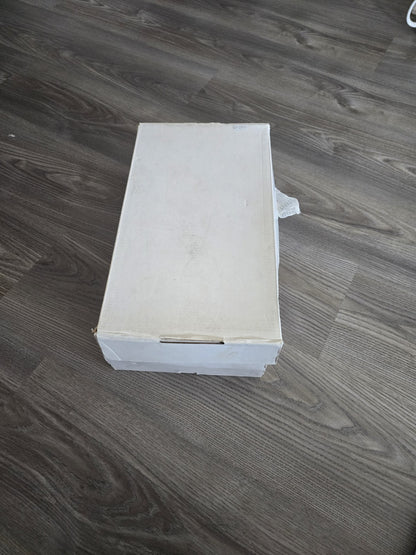 2007 Etnies X Arto Mid Sample, New in Box Sample, Vintage Skate shoes Size 9