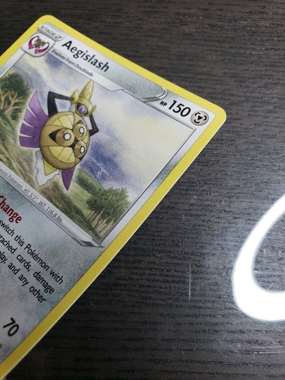 AEGISLASH 1x 108/163 Rare Pokemon Sword & Shield Battle Styles Non-Holo NM