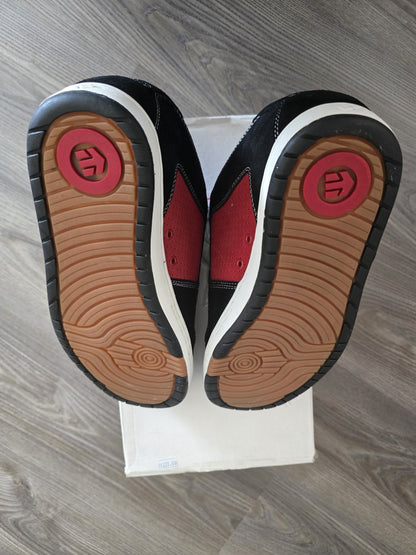2007 Etnies X Arto Mid Sample, New in Box Sample, Vintage Skate shoes Size 9