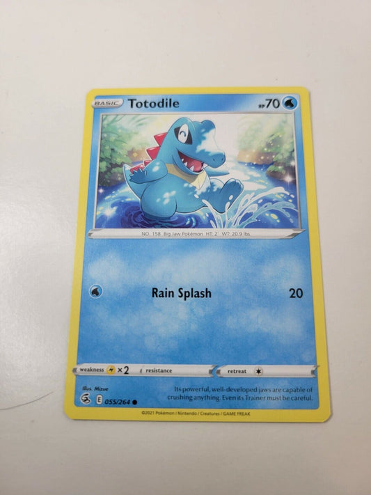 Pokémon TCG Totodile Fusion Strike 055/264 Regular Common Card NM 2021