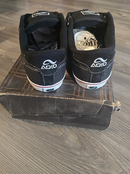 Adio Standard Kenny Anderson vintage skate shoes, Blakc/White, New in Box. Sz 9